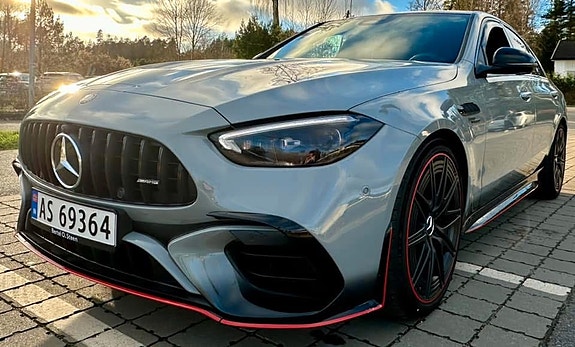 Mercedes-Benz C63 22 of 30