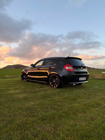 BMW 120d 18 of 26