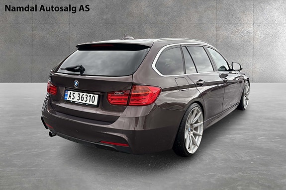BMW 320d 5 of 17