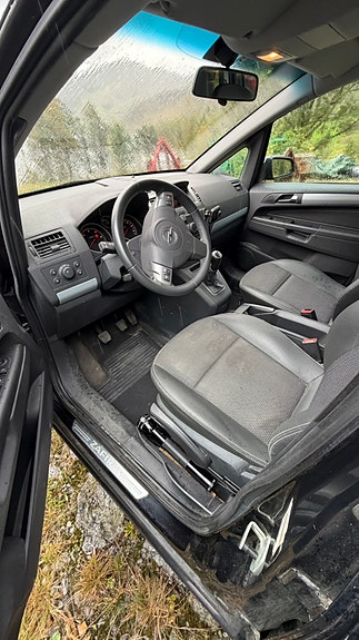 Opel Zafira 16 of 20