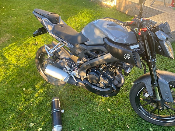 Yamaha MT-125 2 of 7