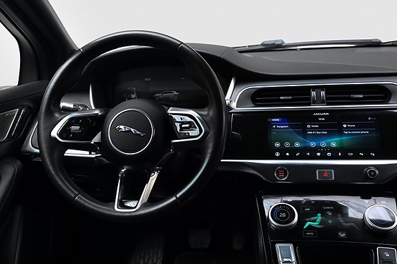 Jaguar I-PACE 15 of 28