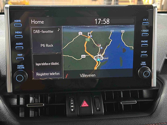 Toyota RAV4 12 of 23