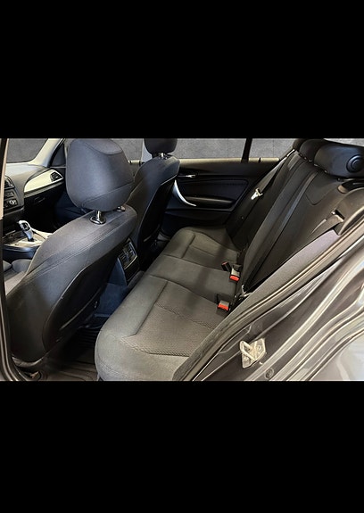 BMW 116d 6 of 6