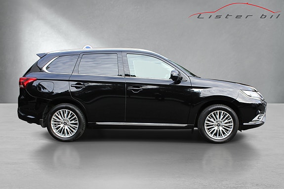 Mitsubishi Outlander 9 of 25