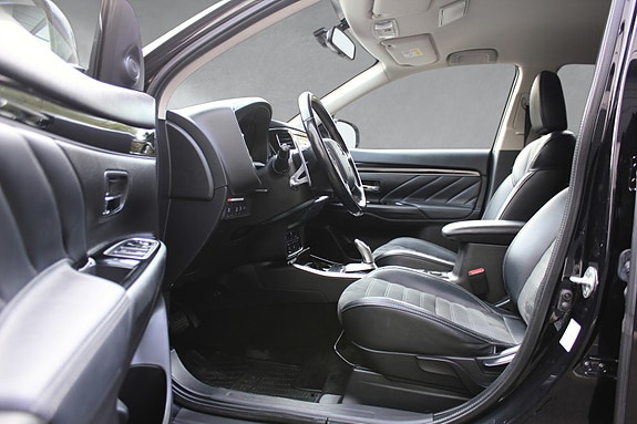 Mitsubishi Outlander 15 of 25