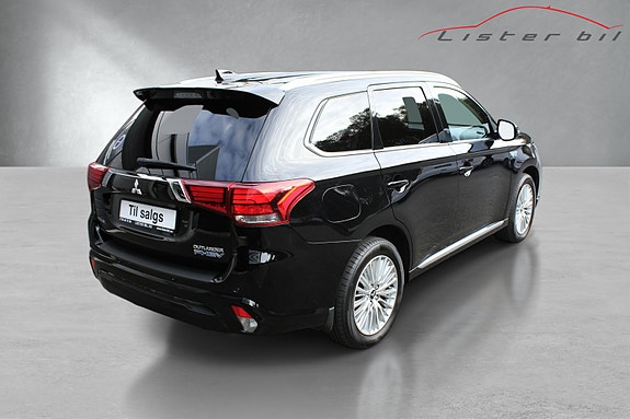 Mitsubishi Outlander 10 of 25