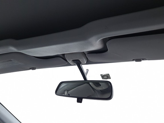 Toyota HiAce 20 of 30