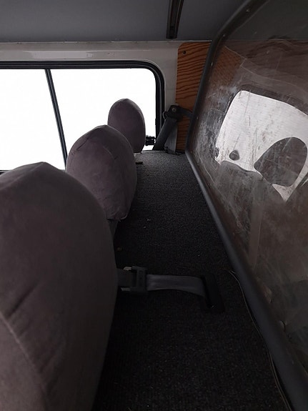 Toyota HiAce 23 of 30