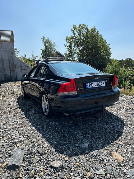 Volvo S60 5 of 12