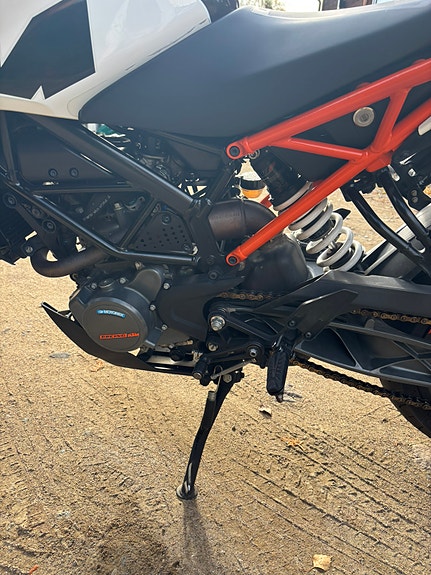 KTM 125 Duke 7 of 19