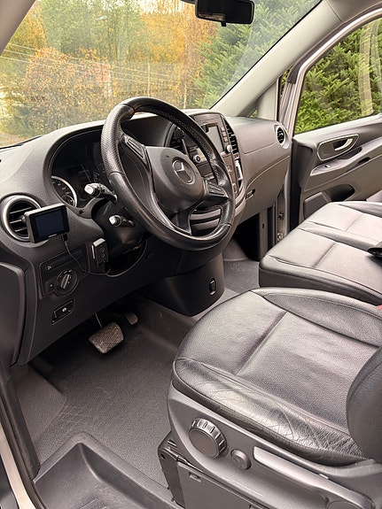 Mercedes-Benz Vito 119 11 of 14