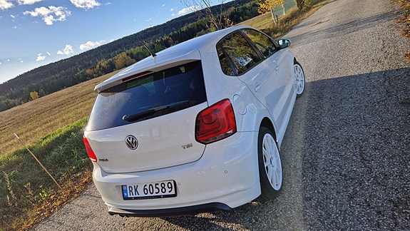 Volkswagen Polo 5 of 23