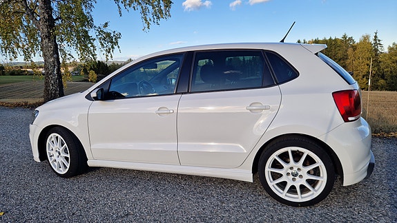 Volkswagen Polo 8 of 23