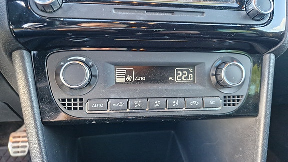 Volkswagen Polo 20 of 23