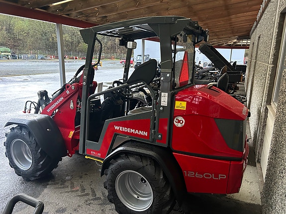 Weidemann 1260LP.  NB !  Denne  løfter rundball !! 2 of 8
