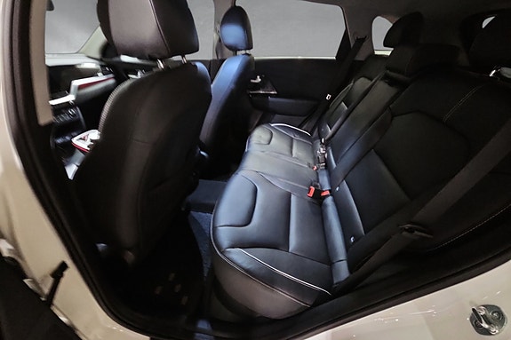 Kia e-Niro 13 of 23