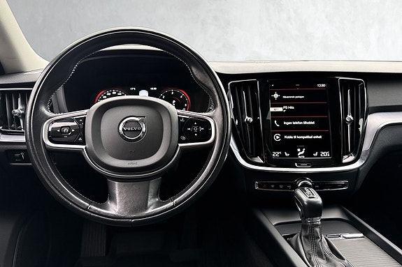 Volvo V60 Cross Country 15 of 22