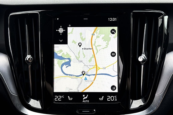 Volvo V60 Cross Country 17 of 22