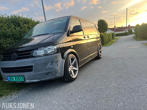 Volkswagen Transporter 2 of 16