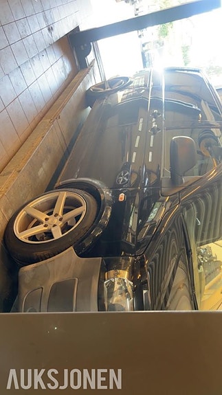 Volkswagen Transporter 8 of 16