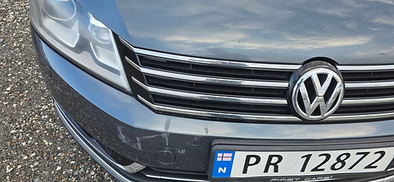 Volkswagen Passat 7 of 8