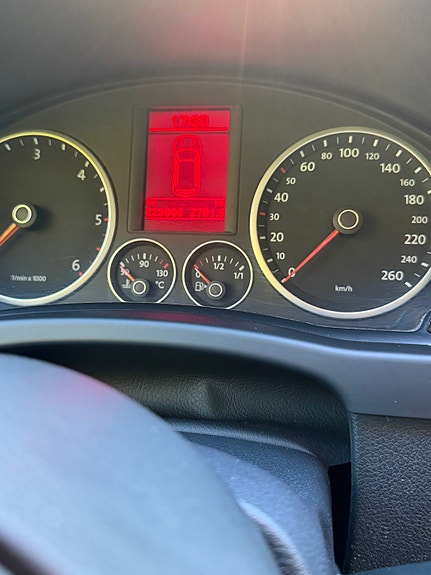 Volkswagen Tiguan 15 of 25