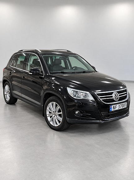 Volkswagen Tiguan 3 of 25