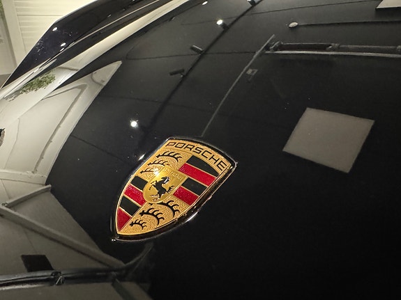 Porsche Taycan 4S 10 of 30
