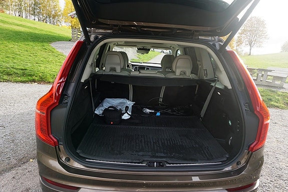 Volvo XC90 23 of 30