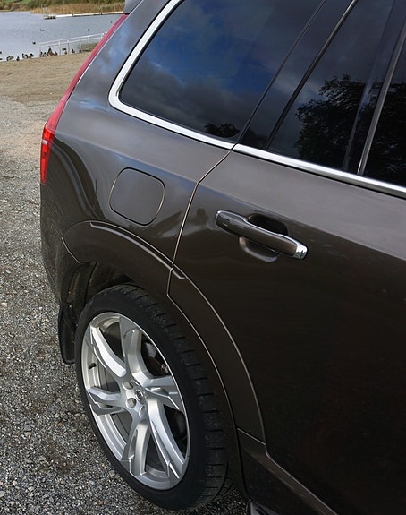 Volvo XC90 5 of 30