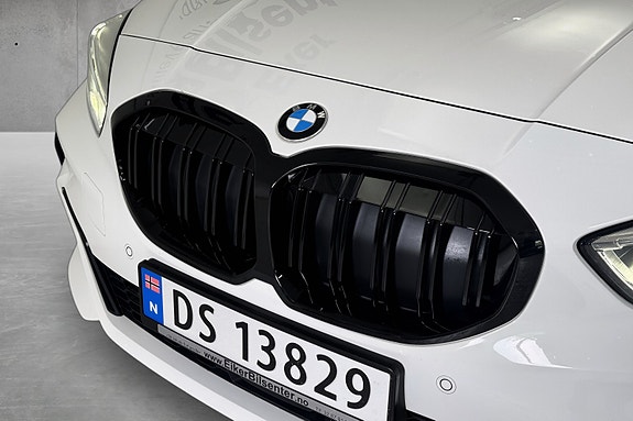 BMW 118d 7 of 30