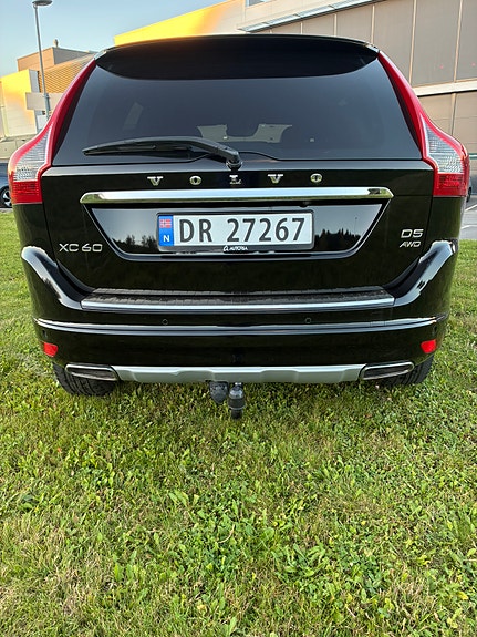 Volvo XC60 4 of 21