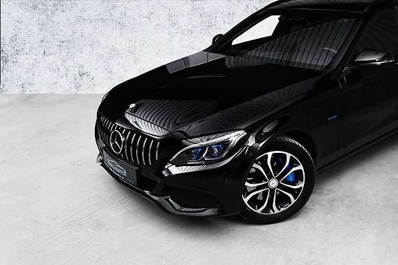 Mercedes-Benz C350 e 3 of 22