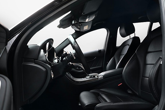 Mercedes-Benz C350 e 10 of 22