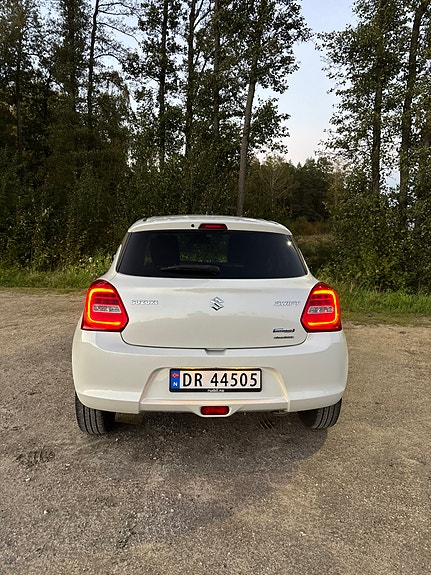 Suzuki Swift 4 of 18