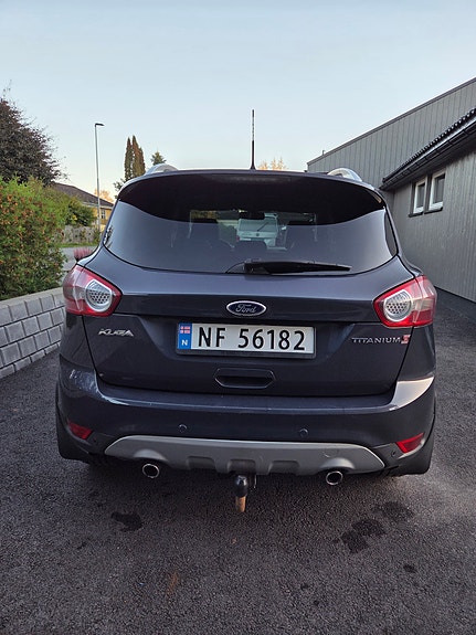 Ford Kuga 4 of 12
