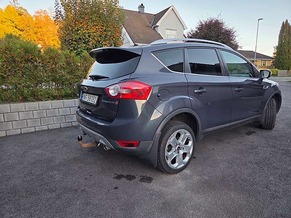 Ford Kuga 3 of 12
