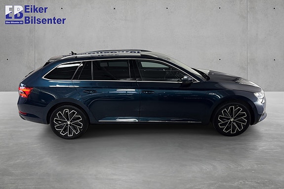 Skoda Superb 10 of 30