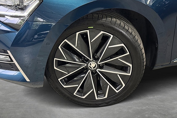 Skoda Superb 6 of 30