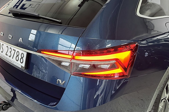 Skoda Superb 14 of 30