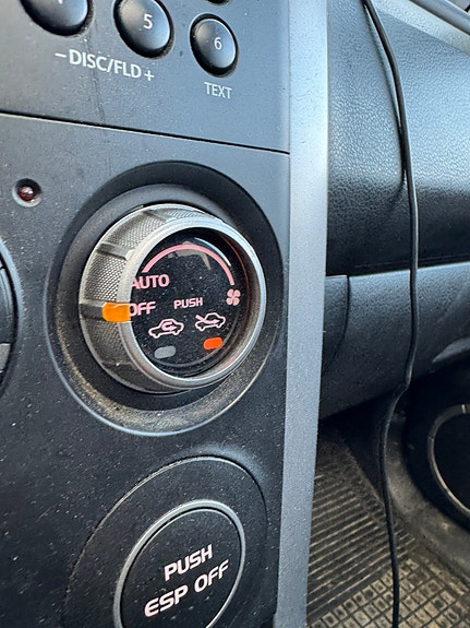 Suzuki Grand Vitara 7 of 9