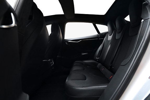 Tesla Model S 12 of 23