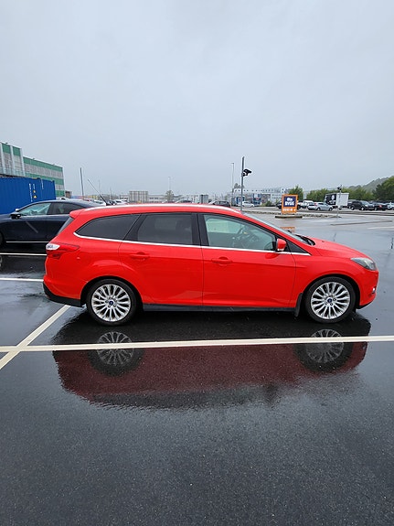 Ford Focus 5 of 12
