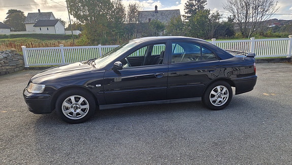 Honda Accord 2 of 11
