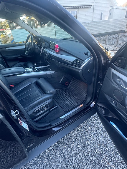 BMW X5 15 of 22