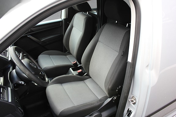 Volkswagen Caddy 16 of 19