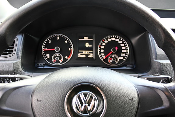 Volkswagen Caddy 17 of 19