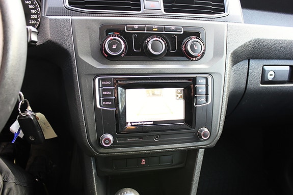 Volkswagen Caddy 19 of 19