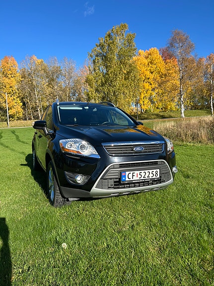Ford Kuga 2 of 17